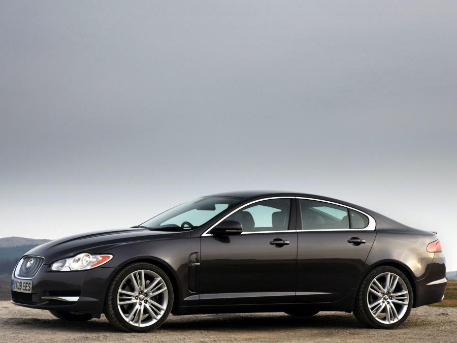  Jaguar XF Diesel S 2009 года  (фото 16 из 82)